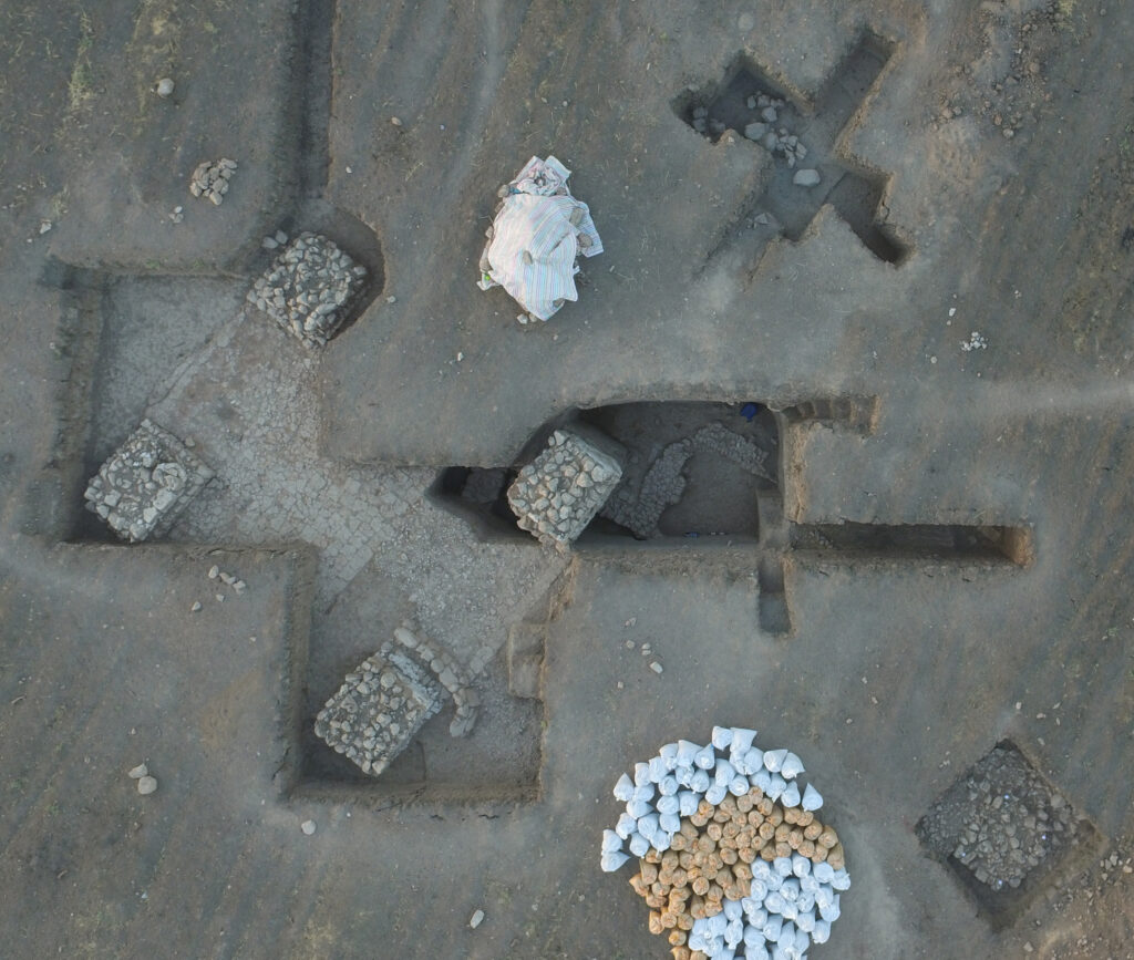 Drone photography of the Sasanian Pillar-building.