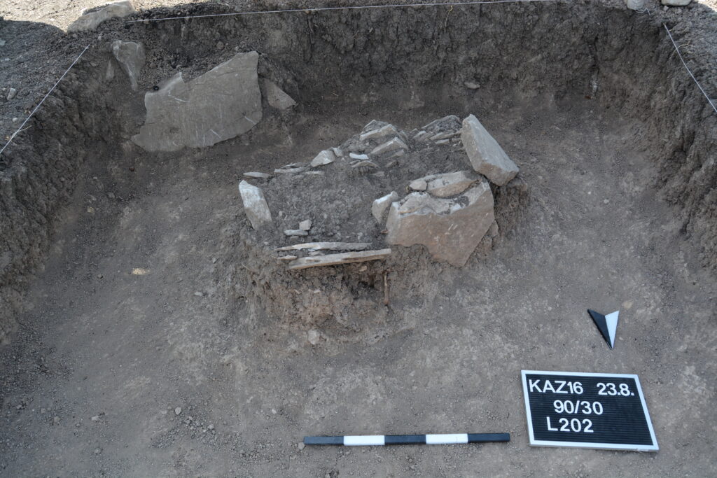 Probable secondary burial of the Islamic Period.